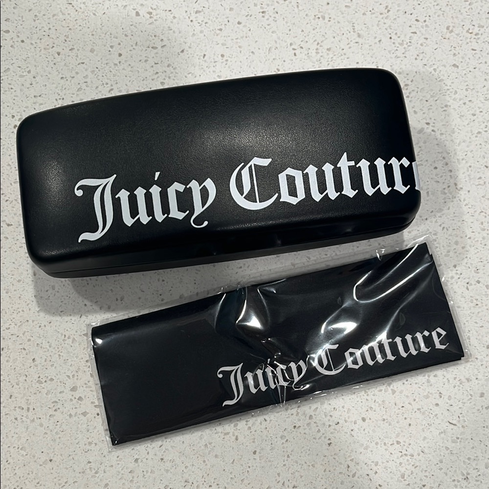 Juicy Couture glasses case